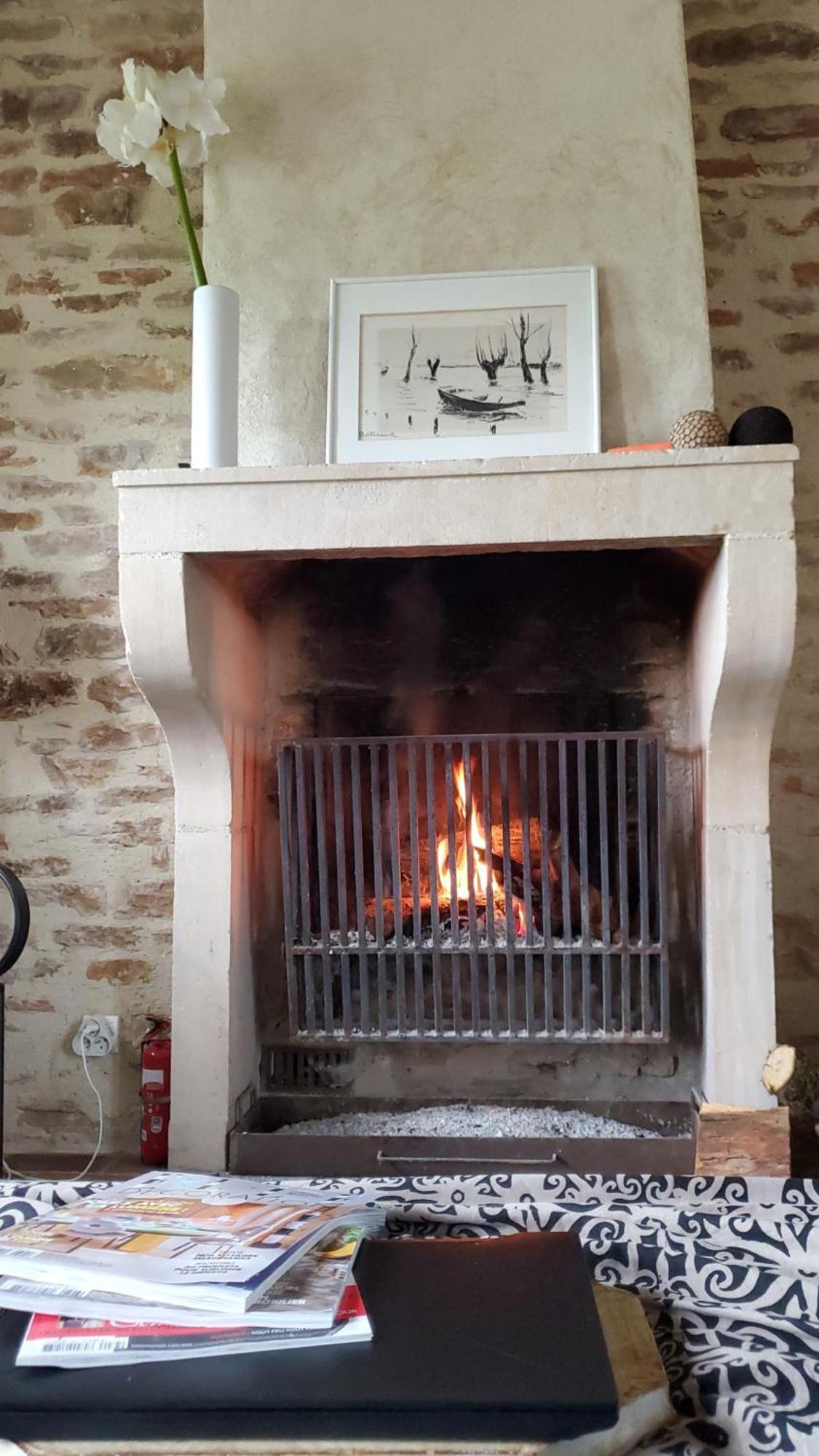 Une Maison De Campagne En Bourgogne Du Sud Tournus Exterior foto